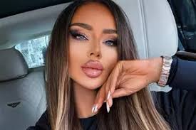 De Ce Regizoarea Cristina Jacob A Realizat Noul Ei Film Românesc în Limba  Engleză: „Publicul Cere Producții Tot Mai Sofisticate, Iar Calitatea Costă” 