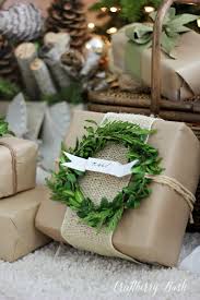 Cute Creative Gift Wrapping Ideas You Will Adore Just Imagine Daily Dose Of Creativity Burlap Christmas Decorations Gift Wrapping Burlap Christmas