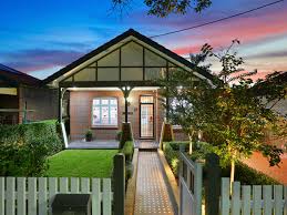 Modern house designs, small house designs and more! Californian Bungalow Extensions And Renovation Ideas Realestate Com Au