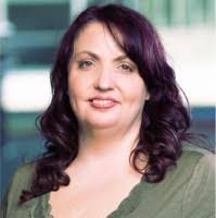 Deanna Baxter's Instagram, Twitter & Facebook