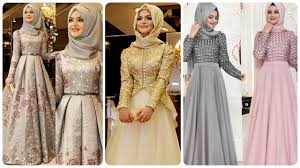 There are many kinds of designer burqa available online too. Wedding Hijab Style With Maxi Dress Addicfashion