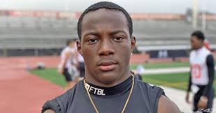 DJ Harvey moves up commit date, cuts list to three