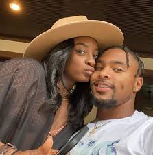 Simone Biles and her husband Jonathan Owens are feeling the love this fall!  peoplem.ag/46YOxa5 📷️: Khayla Kanitz Photograph