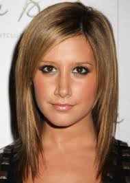 Ashley Tisdale Love Her Straight Hair With Short Front Layers Hair Styles Brunette Hair Color Ashley Tisdale Hair