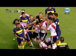 The game was moved to the bernabeu following fan violence in buenos aires. Fights Between The Players Of Boca And River In The First Super Classic Of 2017 New 1018 Youtube
