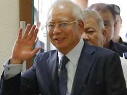 Kan anaknya ikut angkatan muda golkar yang tunangan dengan anaknya najib razak itu, kata boyamin saat dihubungi, jumat (14/8/2020). Orang Muda Marah Kerajaan Punca Tidak Dilaksana Najib Utusantv