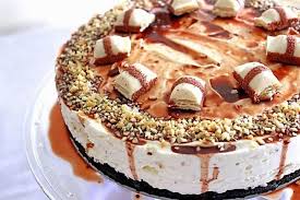 Cheesecake Au Kinder Bueno Recette De Plat Recettes Sucrees Cheesecake