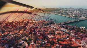 İstanbul başta olmak üzere marmara bölgesi'nin genelinde hissedilen bir deprem meydana geldi. 76spccse7lcnym