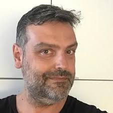 andré neto lopes (@andreonthemove)