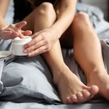 It is a skin disorder marked by inflamed skin patches, itchiness, and development of silvery scales. 7 Best Home Remedies To Soothe Itchy Skin How To Relieve Itching