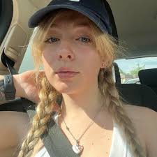 Outdoor insulated cat shelter homes