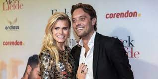 Bas smit heeft zijn kinderen verrast met een enorm cadeau. Nicolette Van Dam And Bas Smit Dating Gossip News Photos