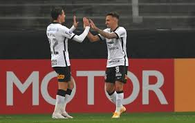 Flamengo goleou o corinthians por 5 a 1 fora de casa. Santos Oficializa A Contratacao De Camacho Ex Corinthians Sp Noticia
