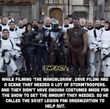 I Always Thought They Should Do This And I Wondered For A While If They Might Ve Finally Had A Reason To With Star Wars Humor Star Wars Facts Star Wars
