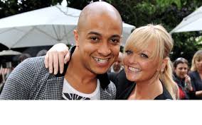 Le fils du président a été en couple avec la veuve de son frère beau. Emma Bunton S Amazing Relationship With Damage Singer Jade Jones