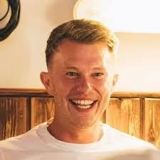 Ian Duke's Instagram, Twitter & Facebook