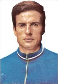 [Imagen: images?q=tbn:ANd9GcQv7GfvS6PYnfRGLeo5-v1...ufZJqgKA&s]