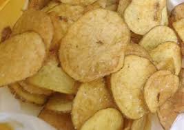Tak hanya untuk camilan, keripik kentang juga enak untuk membuat hidangan. Resep Keripik Kentang Renyah Oleh Dyan Anggraeni Cookpad