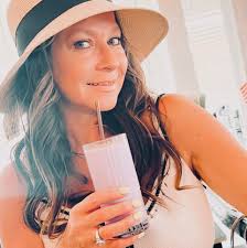 Columbia Dancin Dolls