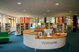 27 Modern Simple And Minimalist Children S Library Design Inspiration Library Design Public Library Design School Library Design