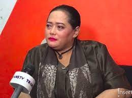 Peramal mbak you diterpa isu ramalkan jokowi akan lengs3r di 2021. Batal Di Salatiga Mbak You Bakal Dimakamkan Di Bandung