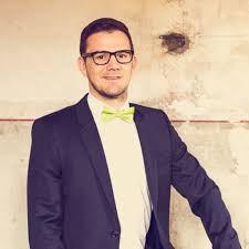 Neben mischfonds , aktienfonds, offenen immobilienfonds und. Sacha Thil Mitarbeiter Fondsadministration Deka International S A Xing