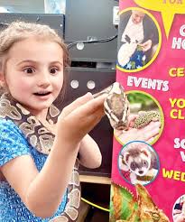 Thanks to everyone who came to see us at Purple Pets with our amazing  rescue animals! 🐍 All the sessions sold out so quickly again and we are  always so grateful to