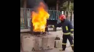 It's also good to know, that barbecue means panggangan. Coke Tak Boleh Ganti Pemadam Api
