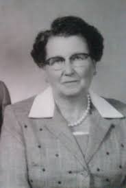 Inez Gertrude (Whittier) Hurd (1902-1993)