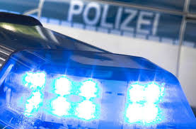 136 likes · 1 talking about this. Kreis Karlsruhe Mann In Garage Niedergeschlagen Und Lebensgefahrlich Verletzt Baden Wurttemberg Stuttgarter Nachrichten