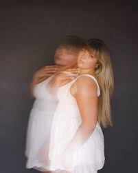 I like moody shoots, who better to shoot with than Myanna Moody at the Love  & Light Studio 🔥 📸