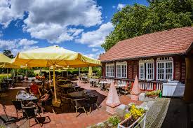 3.108 di 3.189 ristoranti a monaco di baviera. Standesamt Botanischer Garten Hochzeit In Berlin