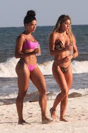 Why people had a crush on her? Aline Riscado In A Pink Bikini At The Beach In Tulum 03 Gotceleb