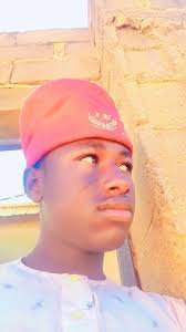 UM Maaji updated his profile picture.