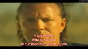 Si una vez yo pudiera llegar a erizar de frio tu piel a quemar que se yo, tu boca y morirme alli despues y si entonces temblaras por mi lloraras al verme sufrir ay sin dudar tu vida entera dar como yo la doy por ti. Chords For Enrique Iglesias Heroe Letra Video