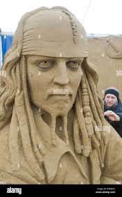 Giant sparrow hi-res stock photography and images