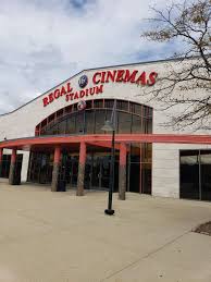 Find regal crystal lake showplace showtimes and theater information. Regal Cinemas Crystal Lake Showplace 16 5000 Northwest Hwy Crystal Lake Il 60014 Usa