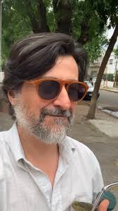 Este 7 de marzo en el Solis despedimos con Flor Infante YO SOY LA TORMENTA,  el unipersonal más complejo que me tocó dirigir y coescribir. Llegar a este  nivel de profundidad en