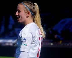 Check spelling or type a new query. April 2019 Hattrick Sida 4