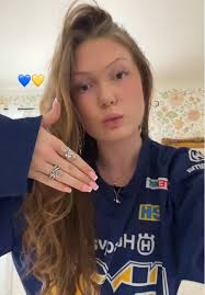 Ellen Lipton Hollander