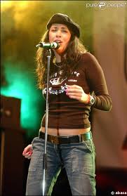 Nolwenn leroy a découvert sa grossesse alors qu'elle enregistrait son album gemme. Nolwenn Leroy La Chanteuse Romantique Vivreaupresent