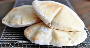 Pain Pita Le Pain Libanais Recettes Pain Nessma Cuisine