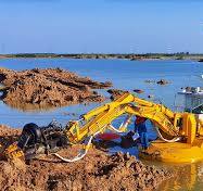 Self Propelled Piling Backhoe Dredging Watermaster ...