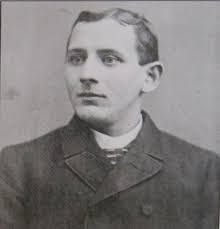 Elizabeth Baumeister's Instagram, Twitter & Facebook