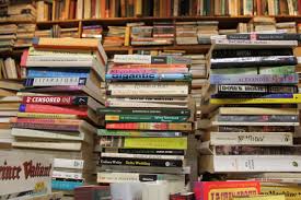 Do You Have Some Books Laying Around Collecting Dust If You Said Yes Then Sell The Used Books Online With Salvend Com Used Books Online Books Used Books