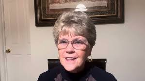 Merle Petersen's Instagram, Twitter & Facebook