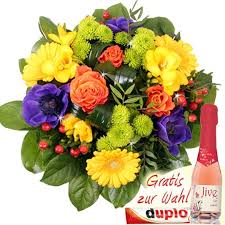 Diy inspiration für einen wilden gemischten. Fruhlingsblumenstrauss Online Gut Und Gunstig Verschicken Mit Dem Testsieger Blumenfee Der Blumenversand