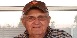 Bill Warwick's Instagram, Twitter & Facebook