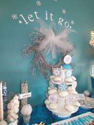 Decoration Frozen Themed Birthday Party At Home Pin By Jill Speight On Frozen Party Elsa Themed Frozen Bday Party Elsa Party Decorations Disney Frozen Birthday Party