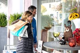 Altstadt regensburg is set in the old town district of regensburg, 1. Shoppen In Kelheim